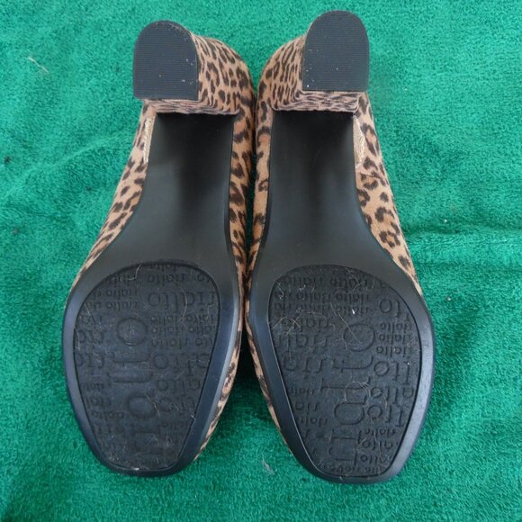 rialto leopard heels size 8m - Picture 10 of 11